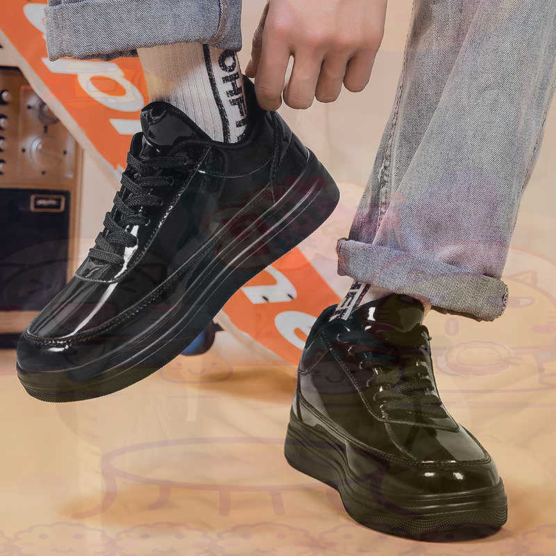 Botas tamanho 33 tênis sapatos - Luxury Lifestyle Lounge avaliação e preço
