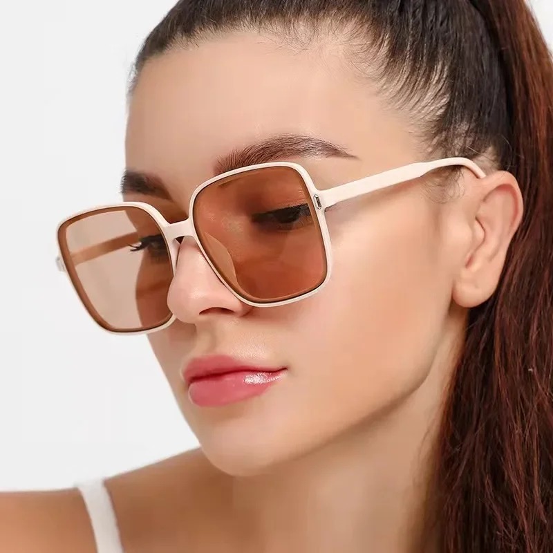 Óculos de Sol Vintage Oversize - Luxury Lifestyle Store avaliação e preço