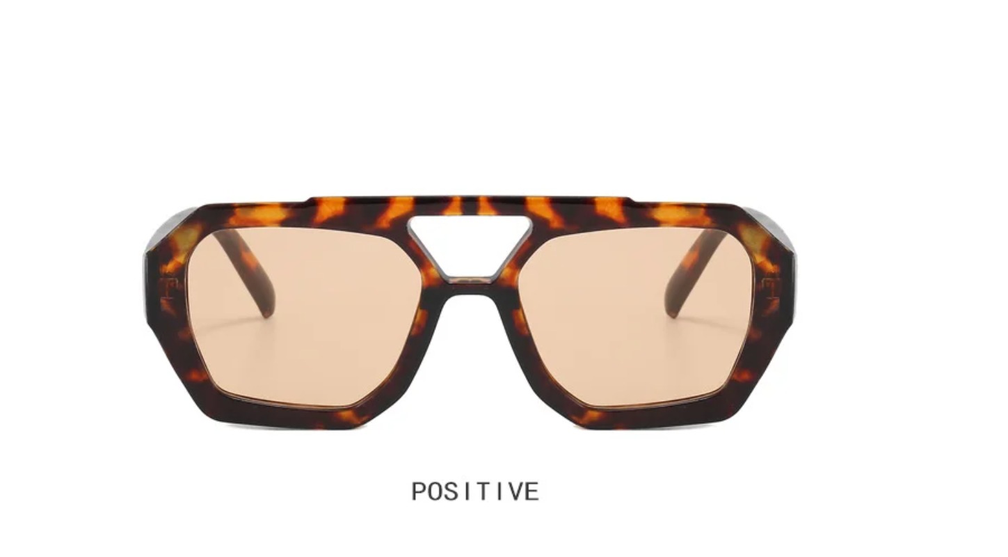 Óculos de Sol Vintage Quadrado - Luxury Lifestyle Store avaliação e preço